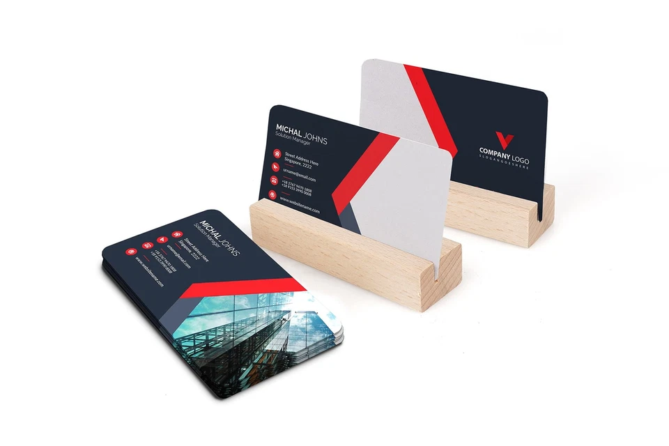 Wooden Card Holder | 100x30x20mm | 1 Vertical Groove - Image 1 of 2