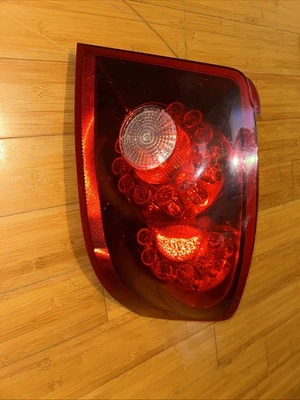 Dodge Avenger 2013 13 luz de freno trasera lateral derecho del pasajero OEM bonito 11 12 14 Foto 1 de 4