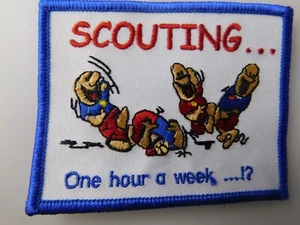 BOY SCOUTS CANADA PATCH FUNNY SCOUTING ONE HOUR A WEEK COMIC LEADER BADGE - Bild 1 von 4