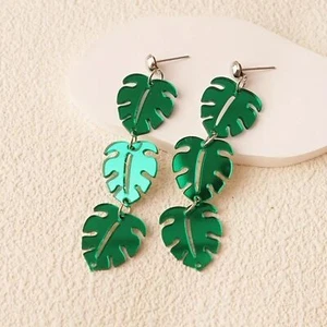 Grün Acryl Monstera Blatt Boho tropisch Palme Wedel Ohrhänger NEU - Bild 1 von 6