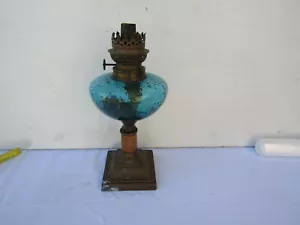 antica lampada ha olio - Foto 1 di 4