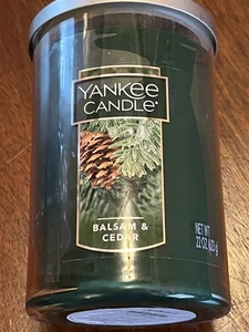 YANKEE CANDLE Balsam & Cedar Jar Candle Original NEU 22oz Weihnachtsbaumduft - Bild 1 von 6