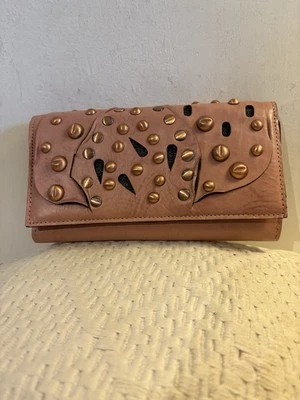 Cartera Larga Patricia Nash Terresa Triple Plegable Eslabón Rubor Rosa Cuero Italiano Foto 1 de 4