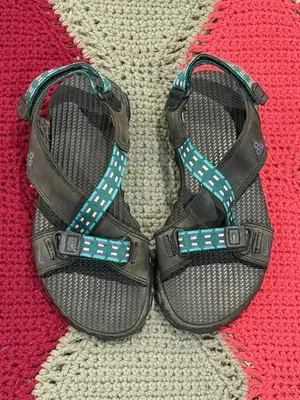 Sandalias deportivas vintage Nike ACG para mujer talla 7 usadas en excelente estado verde azulado Foto 1 de 4