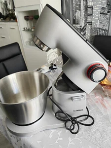 BOSCH OptiMUM MUM9D33S11 Küchenmaschine (1300 W, 7 Stufen, 5,5 l ,inkl. Zubehör) - Bild 1 von 8