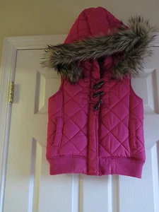 Sleeveless jacket girls 12 faux fur trimmed removeable hood hot pink vest - Picture 1 of 3