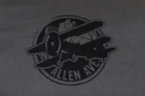 T-Shirt "Allen Avenue - Bi Plane" tolles Flugzeugbild (XL) - Bild 1 von 2