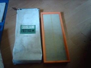 Crosland Air filter fits Ford Mondeo Mk1 Mk2 1.6 1.8 2.0 1993 on - Picture 1 of 1
