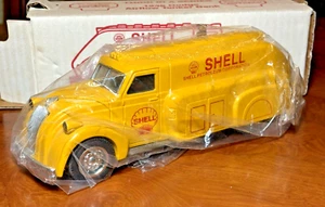 Scale Model Toys ERTL Shell 1938 Dodge Airflow Tanker Bank Locking Coin Bank NEW - Picture 1 of 8