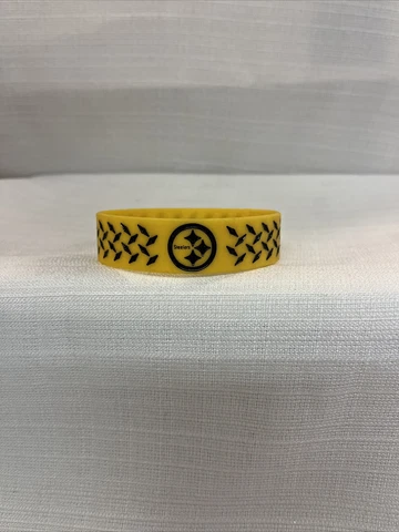 Pittsburgh Steelers Stretch Rubber Bracelet Gold Cover