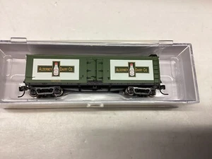 Athearn #24035 N scale“Alderney Dairy” 40' wood milk car Rd # 109 - Picture 1 of 2