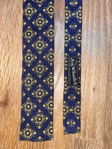 1960s Rooster Necktie From “The Aug. Smith Of Spartanburg, SC.” - Picture 1 of 4