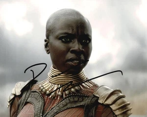 Danai Gurira Autogramm signed Foto - Black Panther - Bild 1 von 2