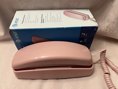 TELÉFONO RESIDENCIAL CON CABLE AT&T 210 línea única trimline básico sin necesidad de alimentación de CA ROSA Foto 1 de 4