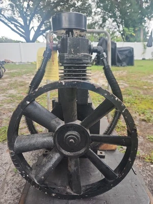 Campbell Hausfeld FP070000AV Air Compressor Pump – Rebuilt & Original Condition - Image 1 of 4