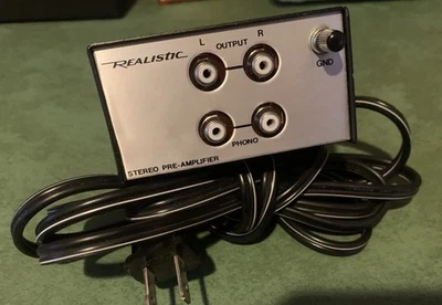 Preamplificador estéreo realista (42-2109) - EE. UU., vintage Foto 1 de 4