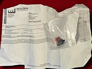 INTERRUPTOR BASCULANTE MOUSER P/N 611-7201J16ZGE22 CON CERTIFICADO DE CONFORMIDAD - Imagen 1 de 6