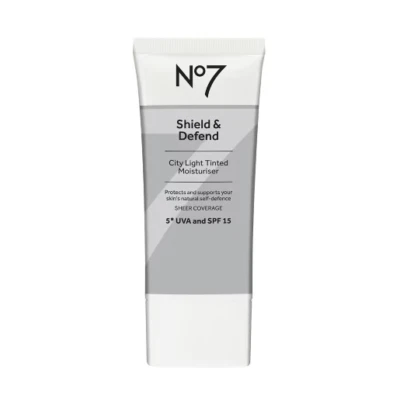 No7 Shield & Defend City Crema Idratante Colorata Chiara SPF15 50ml ~Scegliere ~