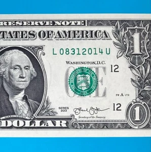 August 31, 2014 (L 08312014 U) BIRTHDAY Note $1 One Dollar Bill *UNC* - Picture 1 of 4