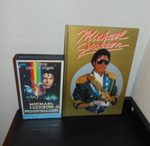 Michael Jackson Book 1984 Michael Jackson Hardcover & Moonwalker Video - VGC - Afbeelding 1 van 17