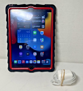 Apple iPad Air 2 32GB Wi-Fi 9.7" Grey (MNV22LL/A) bundle w/charger case Unlocked