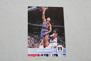 1994-95 NBA HOOPS Basketball Card Complete Finish Fill Your List Set Pick #1-199 - Picture 1 of 400