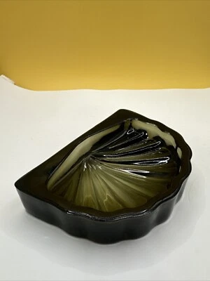 Jabonera de vidrio prensado color humo Foto 1 de 4