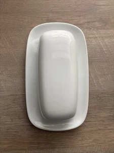 #Pottery Barn The Great Butterdose mit weißem Deckel im Ruhestand Keramik Porzellan Schale - Bild 1 von 6
