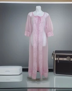 Accappatoio vintage MOVIE STAR Peignoir XL rosa trasparente con pizzo bianco manica lunga - Foto 1 di 8