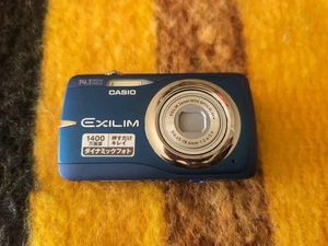 Casio EXILIM ZOOM EX-Z550 14.1MP Digitalkamera Blau EUC getestet funktioniert - Bild 1 von 3