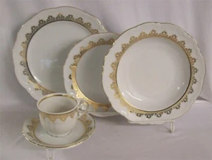 29-teiliges Set Mitterteich Bayern Deutschland Feinchina weiß mit Gold 6er Set - Bild 1 von 2