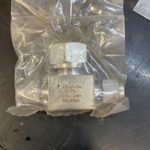 Swagelok SS-53S4 Stainless Steel Lift Check Valve - Picture 1 of 1