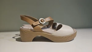 Dansko Marjory bequeme Plateau-Sandale Damen US 10 Mary Janes elfenbeinfarben hellbraun offene Zehenpartie - Bild 1 von 13