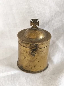 Kl. alte Hostiendose Büchse mit Kreuz Kirche Sakral Eucharistie Sammler Religiös - Bild 1 von 12