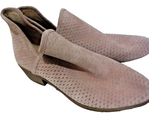 Lucky Brand Pink Baley Perforated Suede Boots/Booties EUC Size 9M - Picture 1 of 8