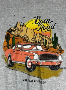 Hit the Open Road Go Find Yourself - Vintage Ford Mustang Men's T-shirt size XL - Picture 1 of 6