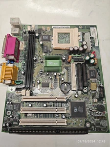 Socket 7 GVC FR520 / Packard Bell Miami (SiS 530) Int. VGA, Sound + CPU & 64 MB - Picture 1 of 14