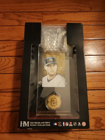 Derek Jeter The Captain Ltd Ed Highland Mint Collection Ticket&Coin card #19 Cover
