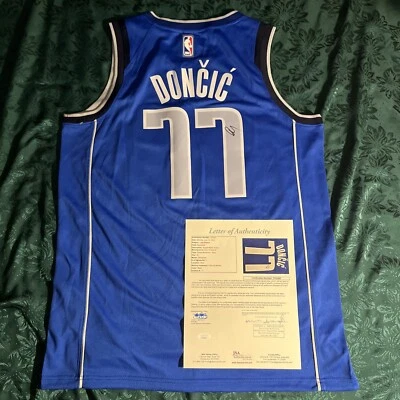Luka Doncic Signed Jersey Swingman JSA LOA Dallas Mavericks Xl 52 - Image 1 of 4