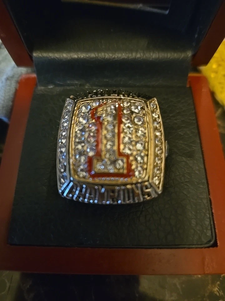 2005 University Of Texas LONGHORNS Championship Ring Replica W Box, US SHIP - Image 1 of 4