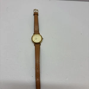 The Walt Disney Company: Lorus Cuarzo Mickey Mouse Reloj de Pulsera: Correa de Cuero - Imagen 1 de 7