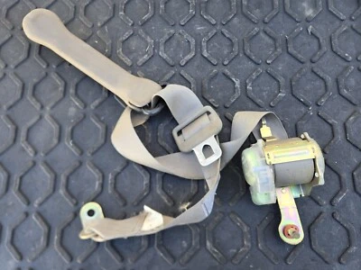 1990-1995 Toyota 4runner LEFT REAR SEAT BELT oak Tan Beige Driver Side Back - Image 1 of 4