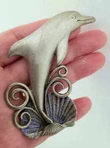 JJ Jonette Jewelry Signed Dolphin & Sea Wave Silvertone Vintage Huge Brooch Pin - Picture 1 of 8