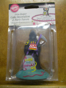 Vintage Sealed 1995 Grim Reaper Party Favors Wilton Very Nice!