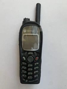 Motorola MTH800 UHF 380-440 MHz. TETRA (HAM-expanded, price Is for 1 Radio only) - Afbeelding 1 van 5