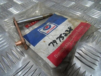 Genuine AC Delco Classic Vauxhall Bedford Opel Distributor shaft arm NOS - Image 1 of 4