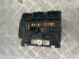 Boitier Fusible BSM L01 - PEUGEOT 407 1.6L HDI 109CV - Réf : 9656593780 - Picture 1 of 3