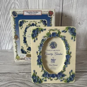 Border Fine Arts Photo Frame Country Garden Forget-Me-Nots Flowers Floral 2"x3” - Picture 1 of 10