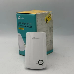 2x TP-Link WiFi Range Extender Internet Signal Booster Wireless Universal - Picture 1 of 9