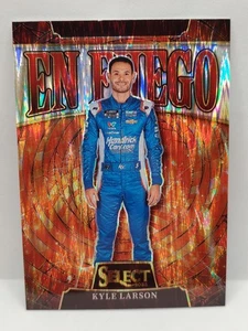 2025 Panini Select En Fuego Kyle Larson #15 Flash Prizm Racing NASCAR Champion - Bild 1 von 2